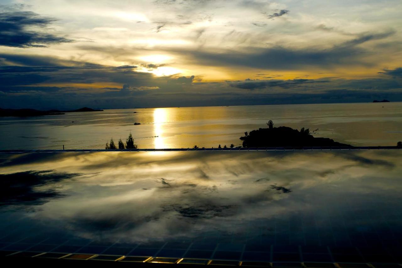 Unique Boutique Resort Bang Rak Beach  Exterior foto